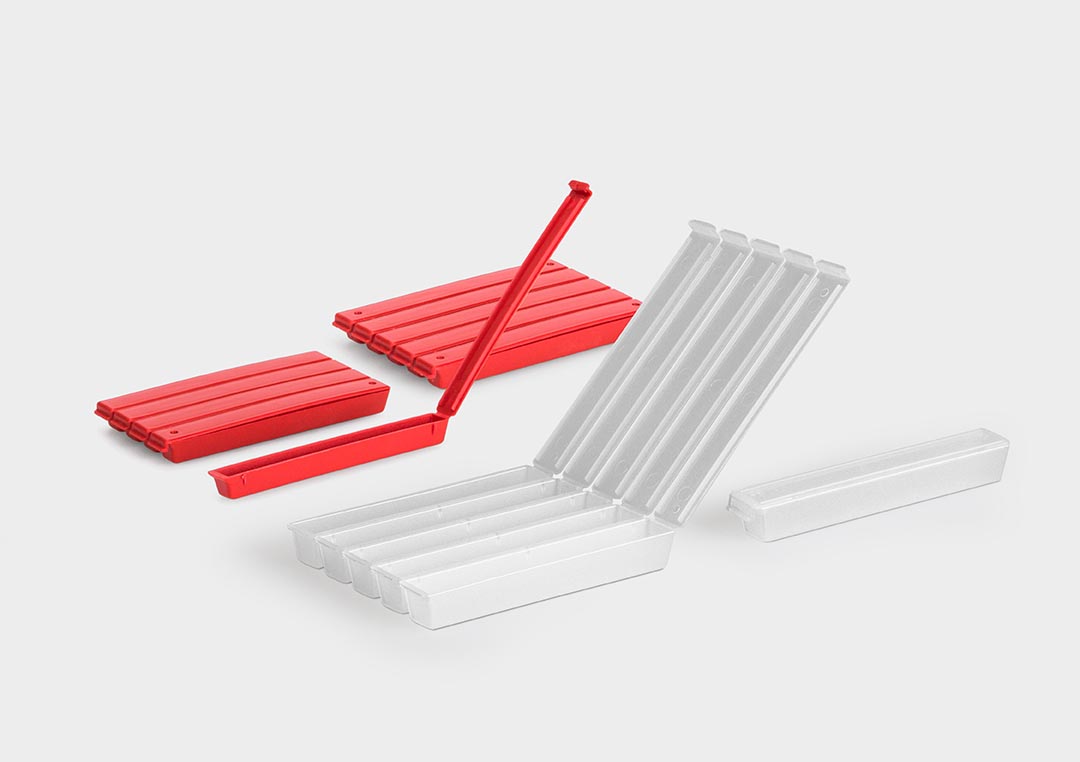 Group of FivePack Different FivePack packaging system.